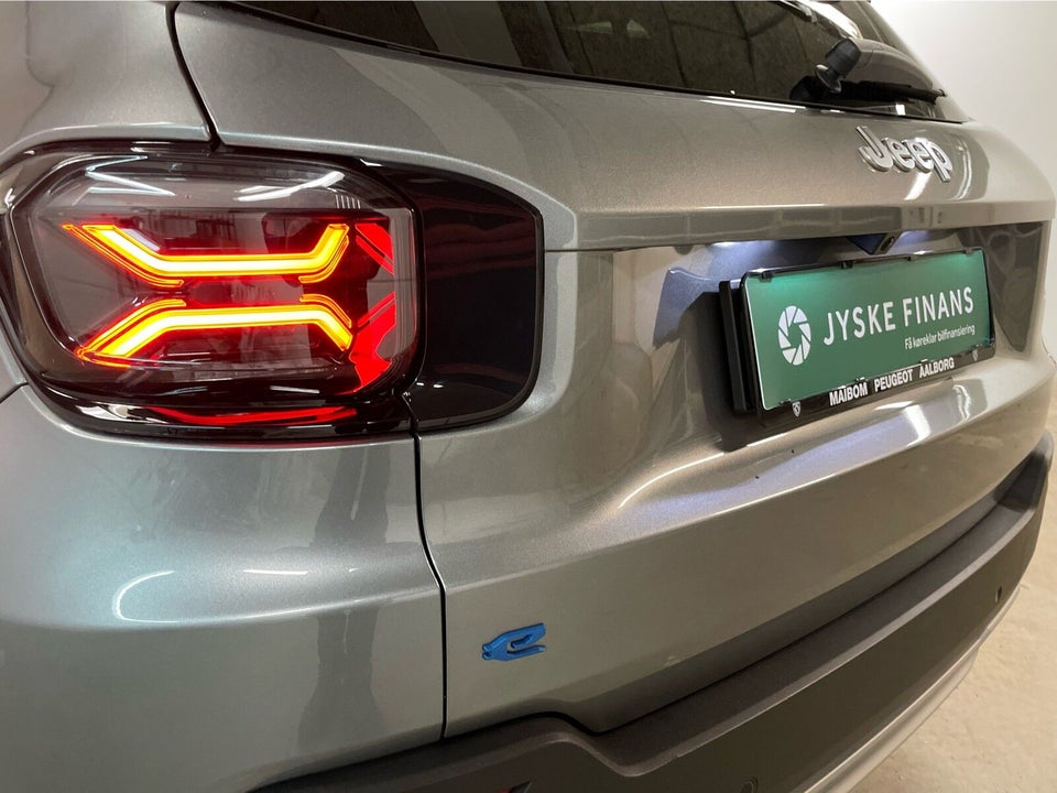 Jeep Avenger 54 Summit 5d