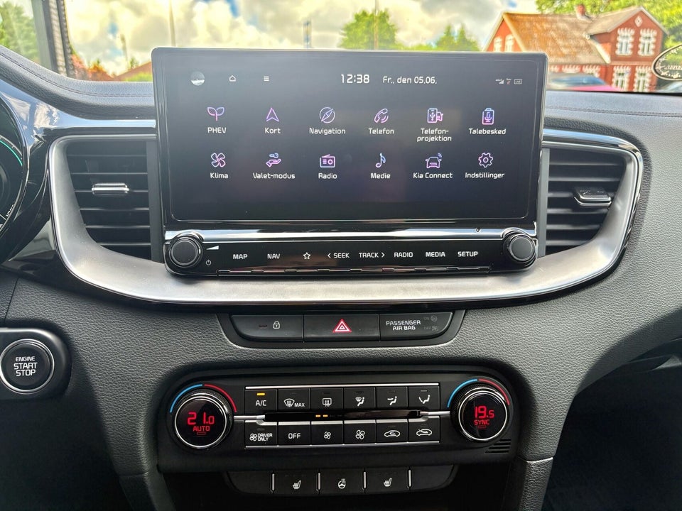 Kia XCeed 1,6 PHEV Prestige DCT 5d