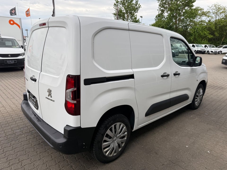 Peugeot Partner 1,5 BlueHDi 100 L1V1 Plus Van