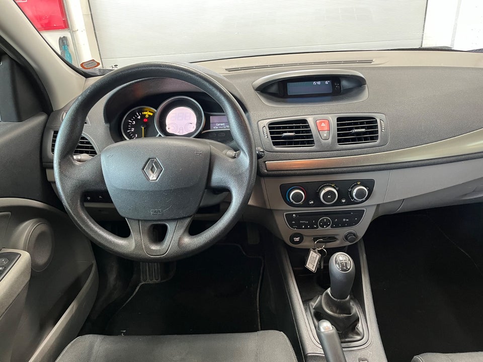 Renault Megane III 1,5 dCi 90 Authentique 5d