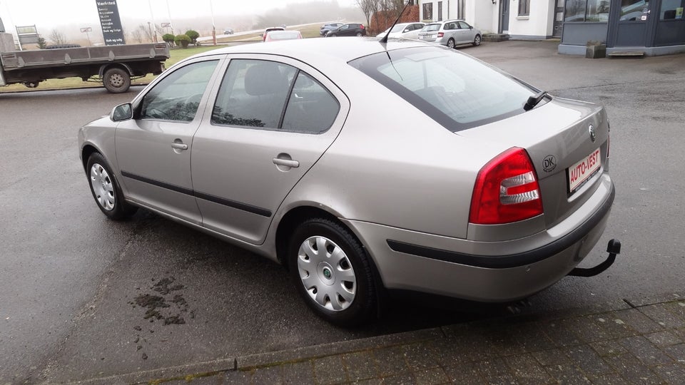Skoda Octavia 1,9 TDi 105 Elegance 5d