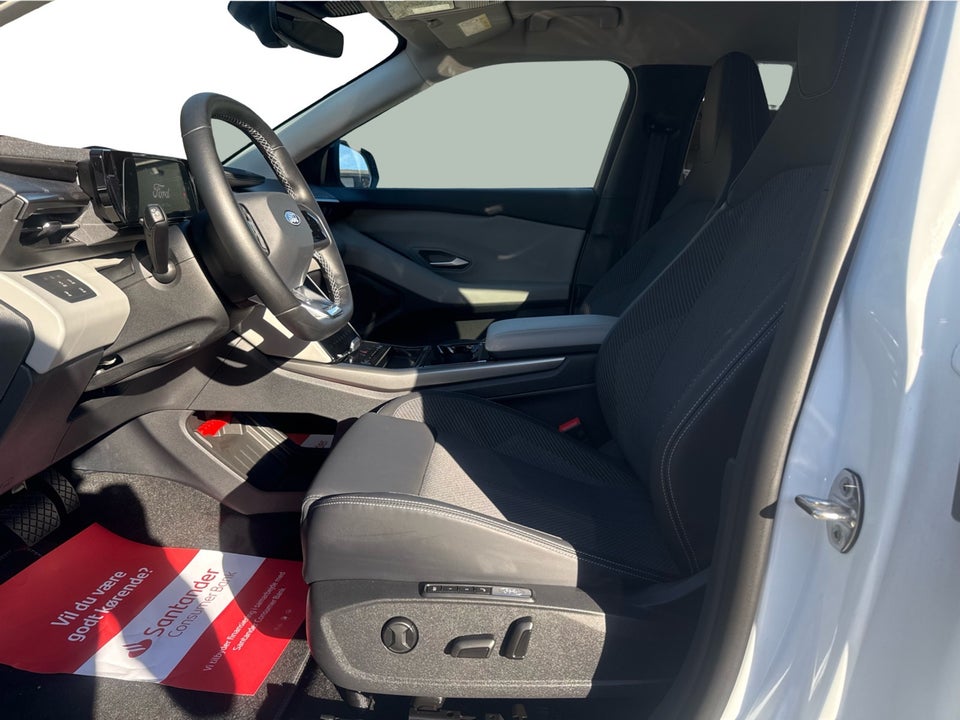 Ford Explorer 82 Premium Extended Range 5d