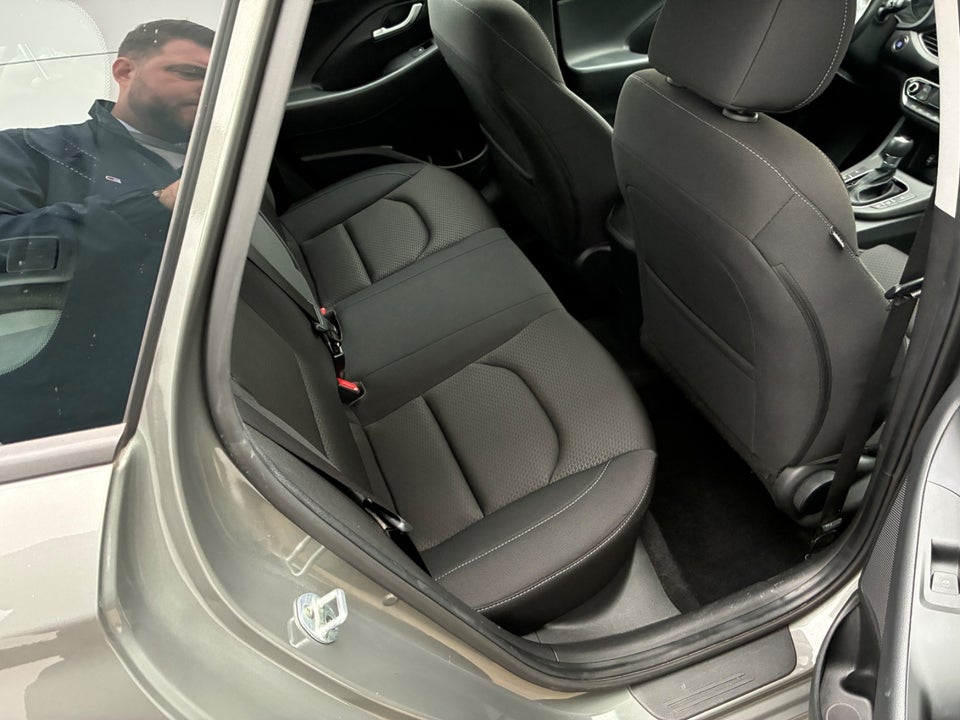 Hyundai i30 1,4 T-GDi Trend stc. DCT 5d