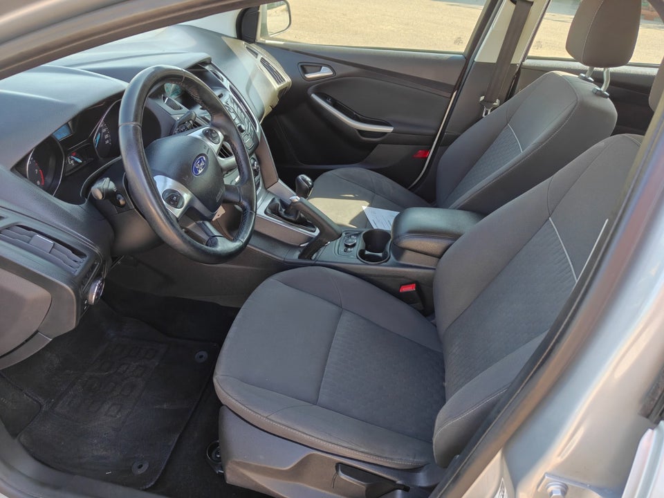 Ford Focus 1,0 SCTi 100 Titanium ECO 5d