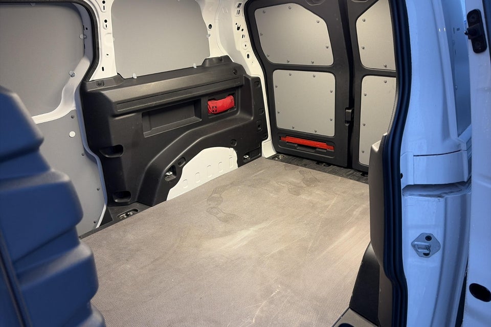 VW ID.Buzz 79 Cargo Comfort