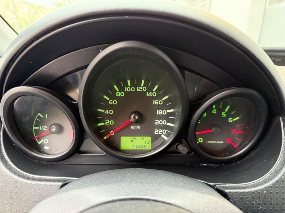 Mitsubishi Colt 1,3 Inform 5d