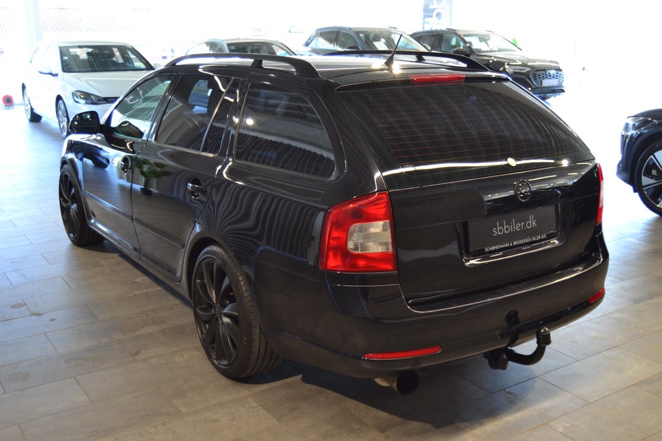 Skoda Octavia 1,8 TSi 160 Ambiente Combi 5d