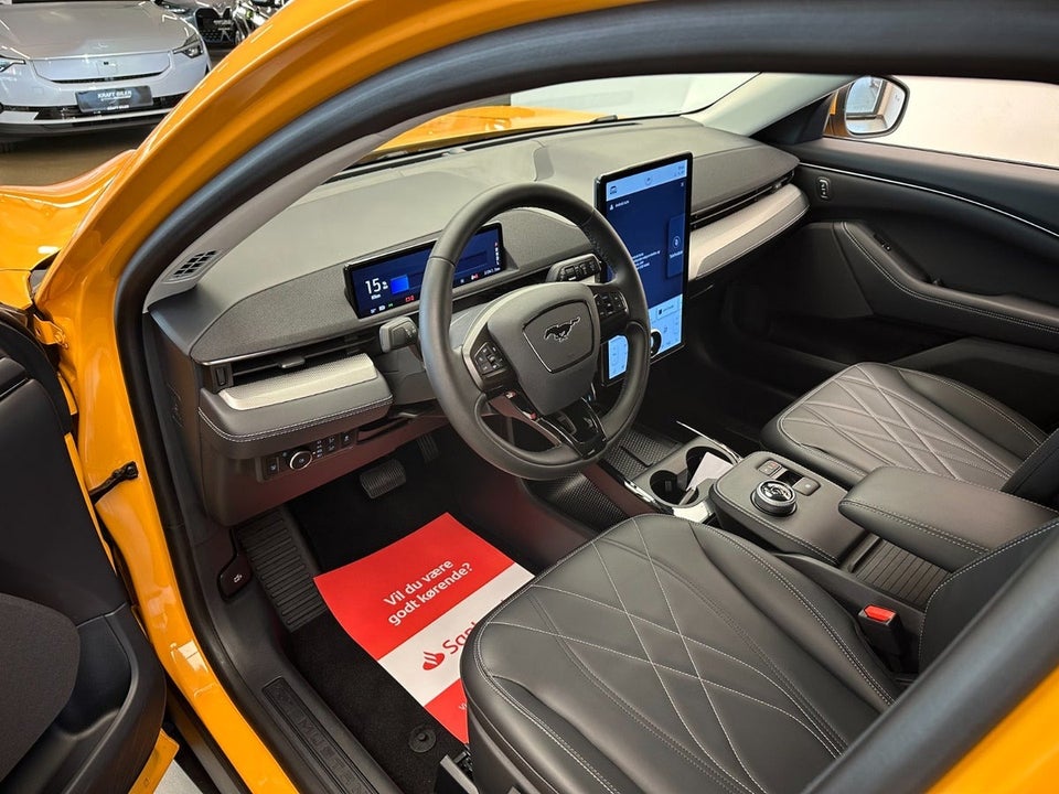 Ford Mustang Mach-E 98 Extended Range 5d