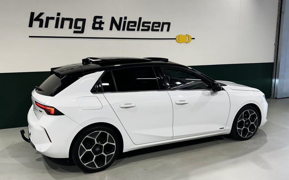 Opel Astra 1,6 PHEV Ultimate aut. 5d
