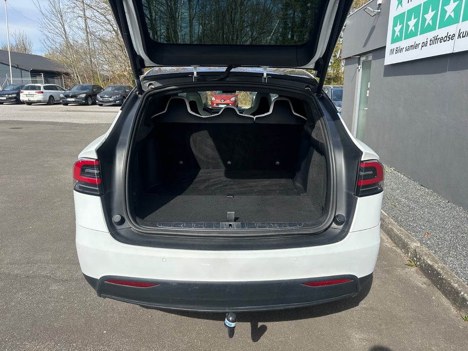 Tesla Model X 90D 5d