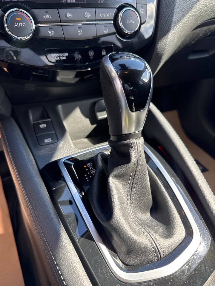 Nissan Qashqai 1,5 dCi 115 N-Connecta 5d