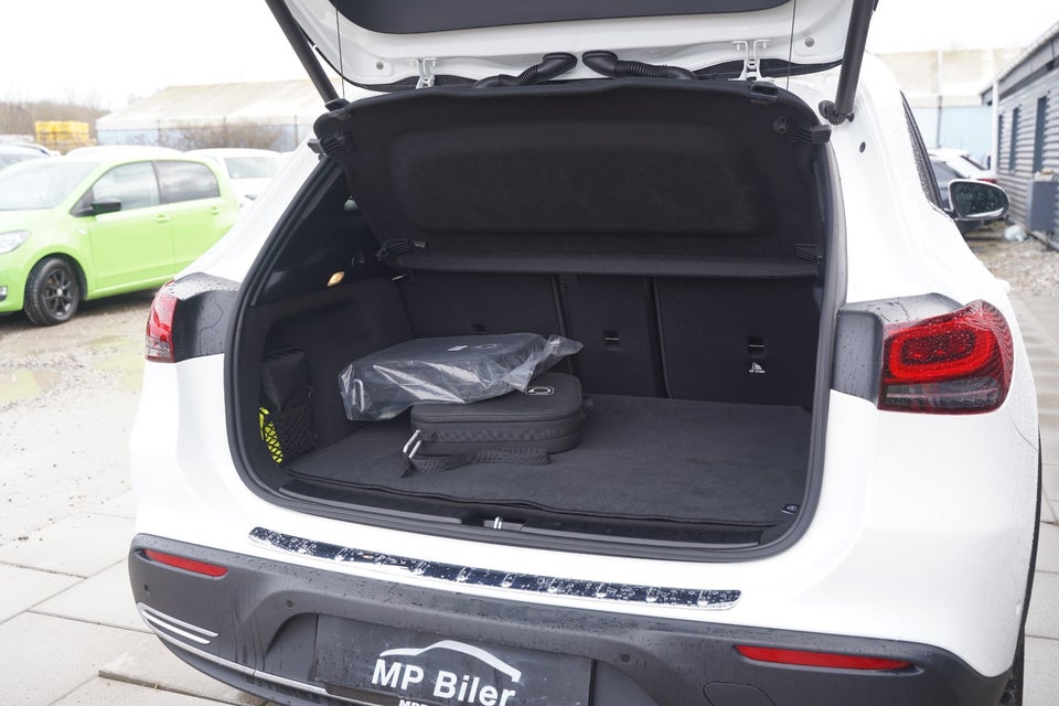 Mercedes EQA250 Progressive 5d