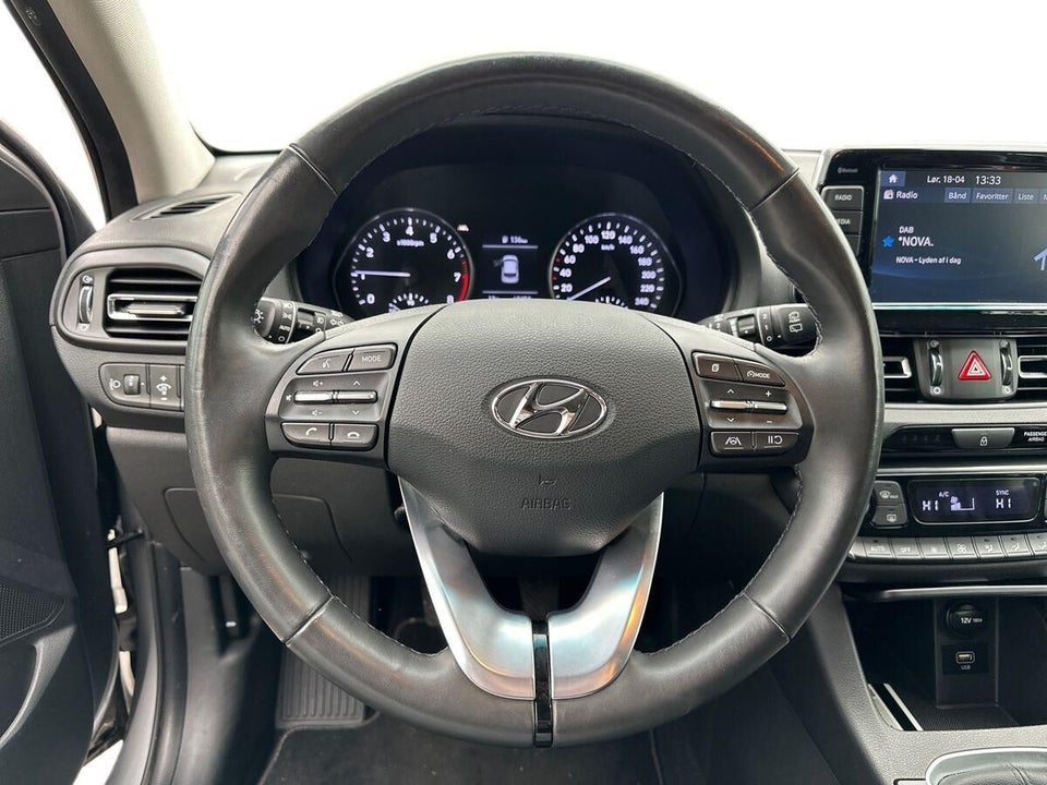 Hyundai i30 1,0 T-GDi Essential stc. 5d