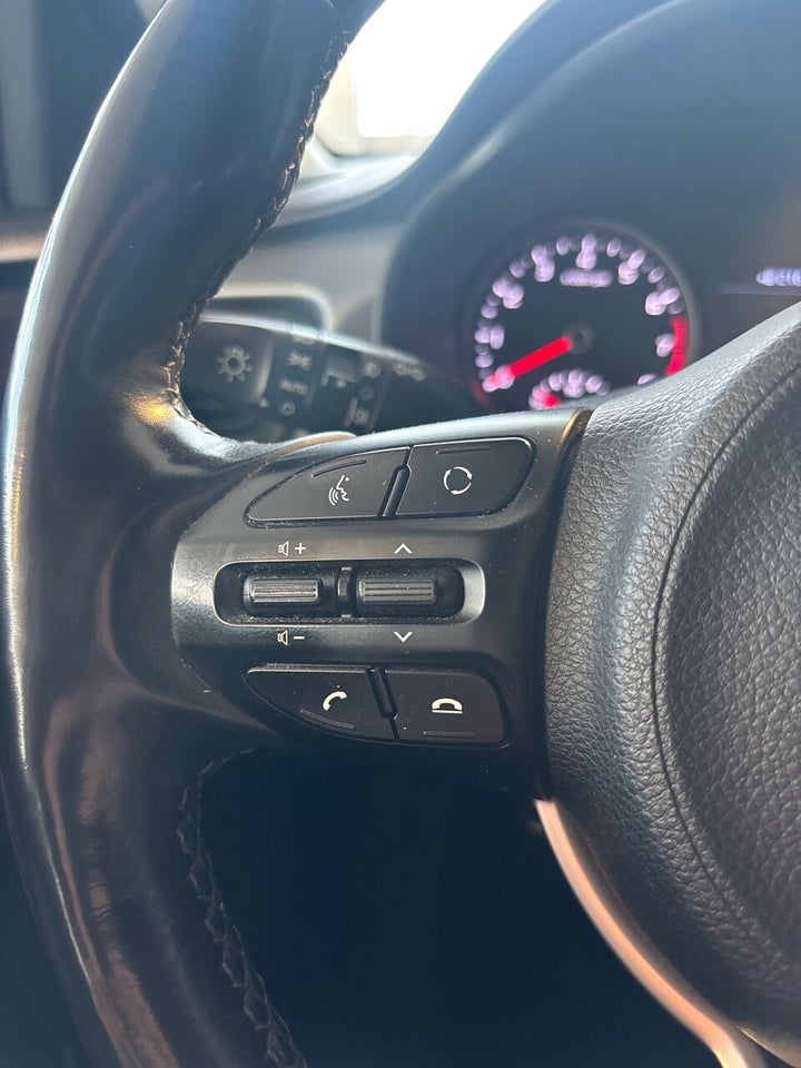 Kia Rio 1,0 T-GDi Attraction 5d