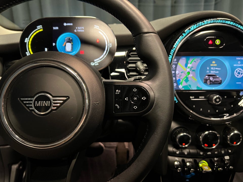 MINI Cooper SE Edition Premium Plus 3d