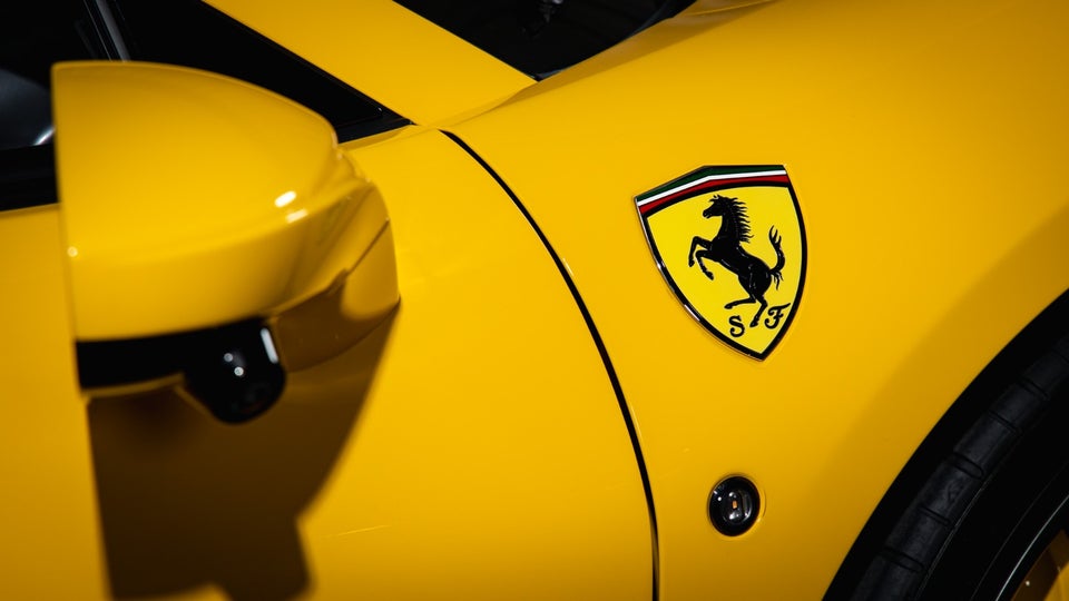 Ferrari F8 Spider 3,9 DCT 2d