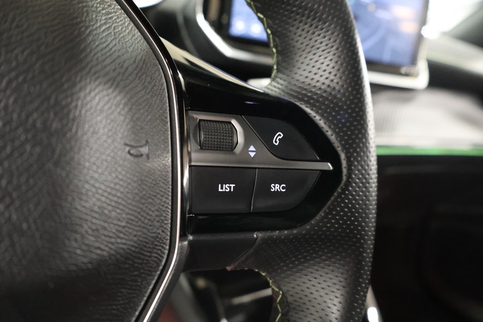 Peugeot e-2008 54 GT 5d