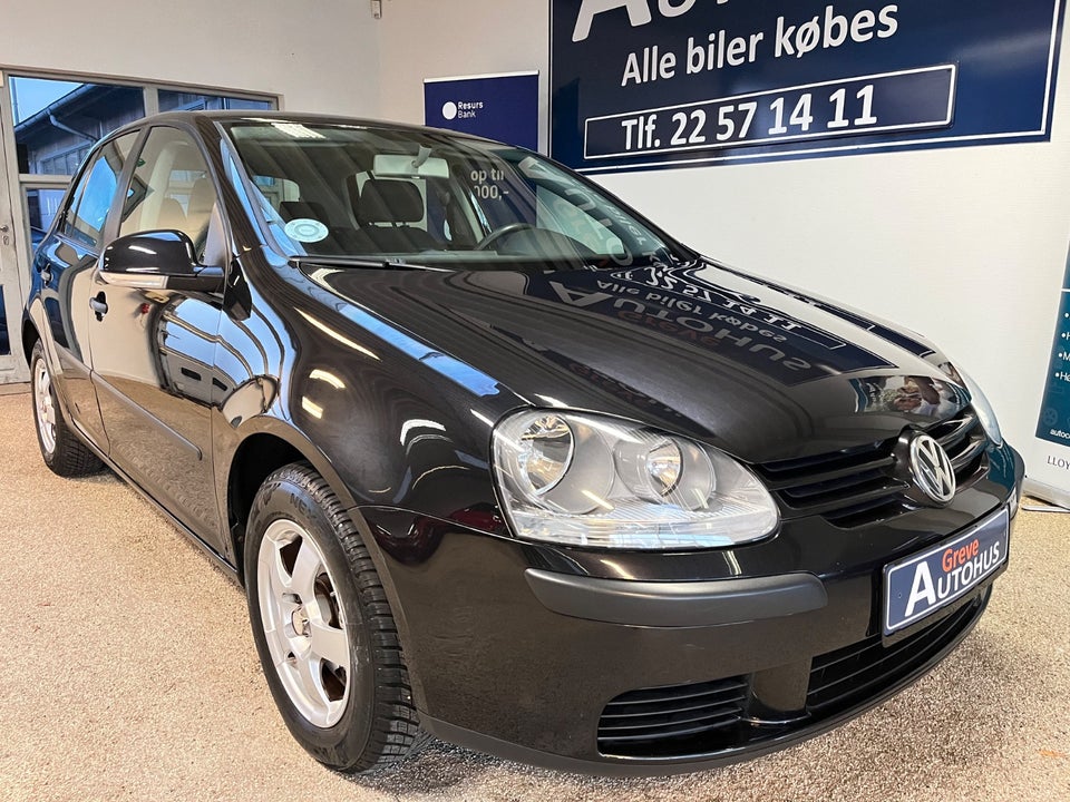 VW Golf V 1,6 FSi Trendline 5d