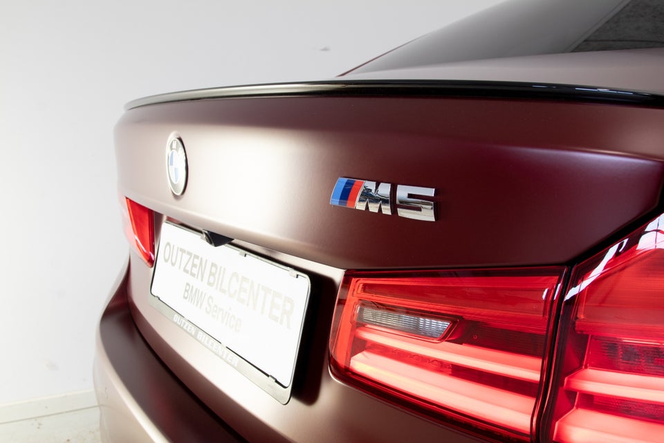 BMW M5 4,4 First Edition aut. 4d