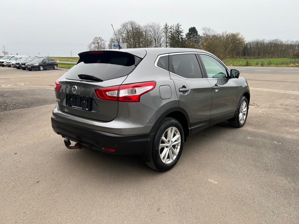 Nissan Qashqai 1,2 Dig-T 115 N-Connecta 5d