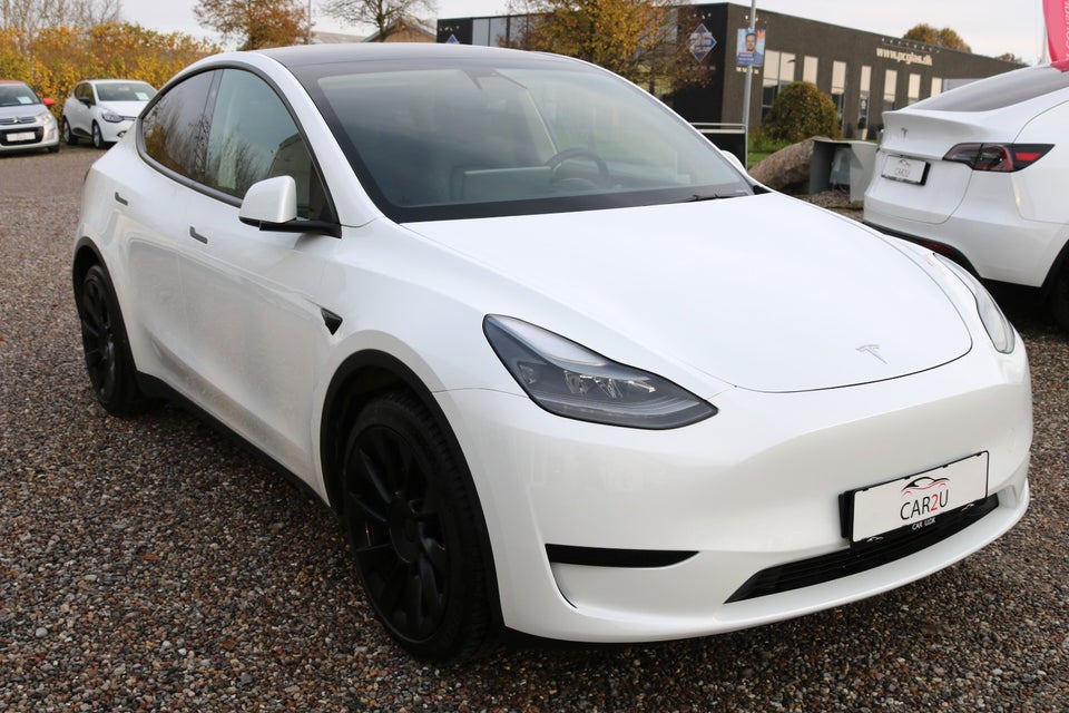Tesla Model Y RWD 5d