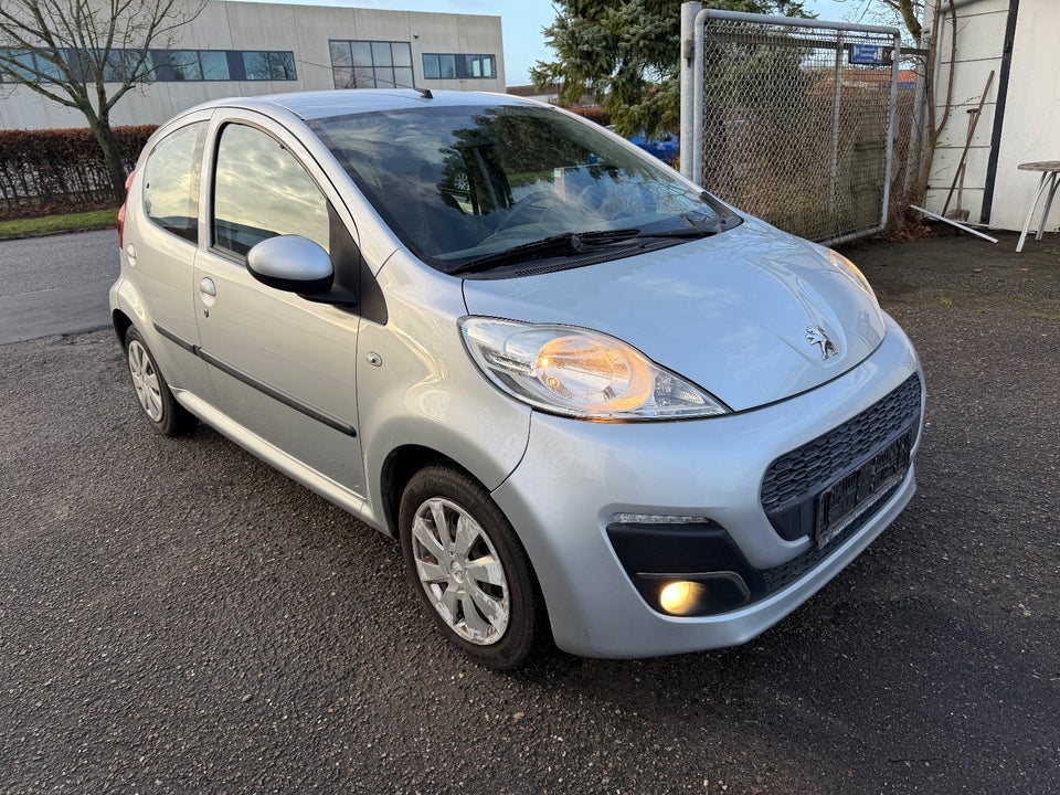 Peugeot 107 1,0 Active 5d