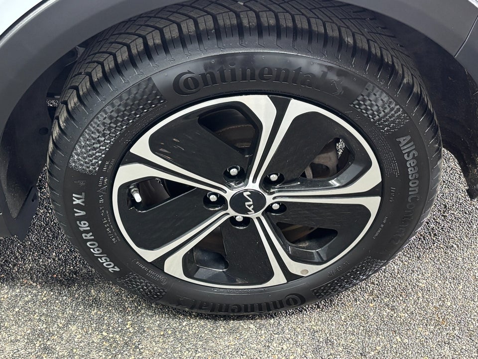 Kia XCeed 1,6 PHEV Spirit DCT 5d