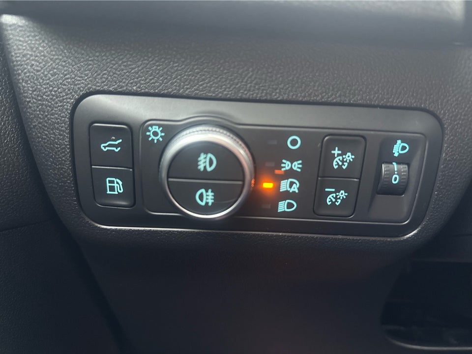 Ford Kuga 2,5 PHEV Titanium CVT 5d