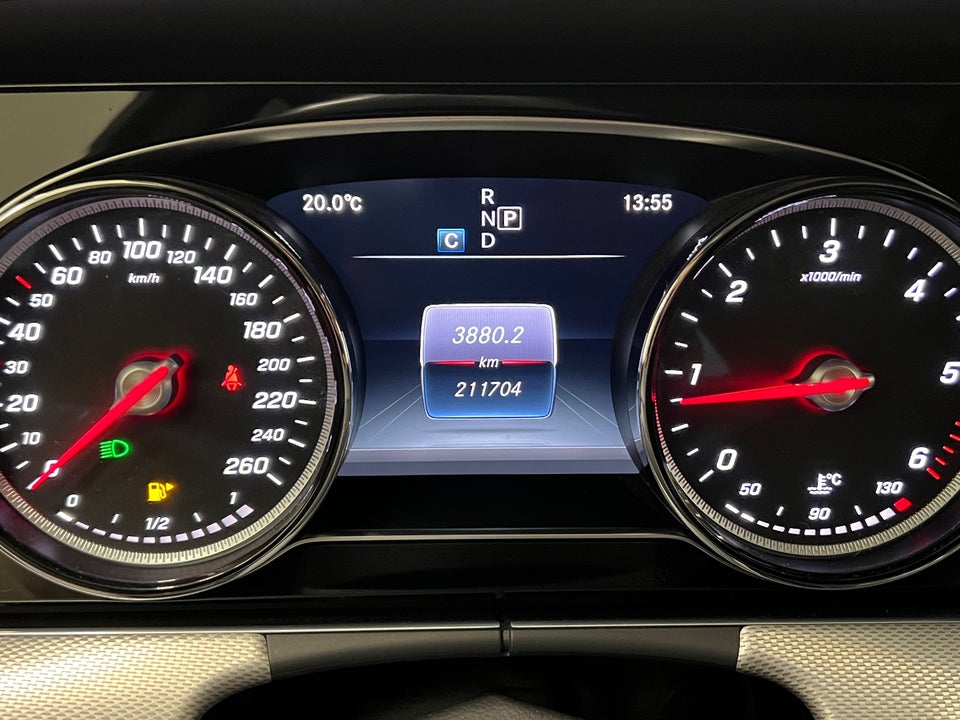 Mercedes E220 d 2,0 Avantgarde stc. aut. 5d