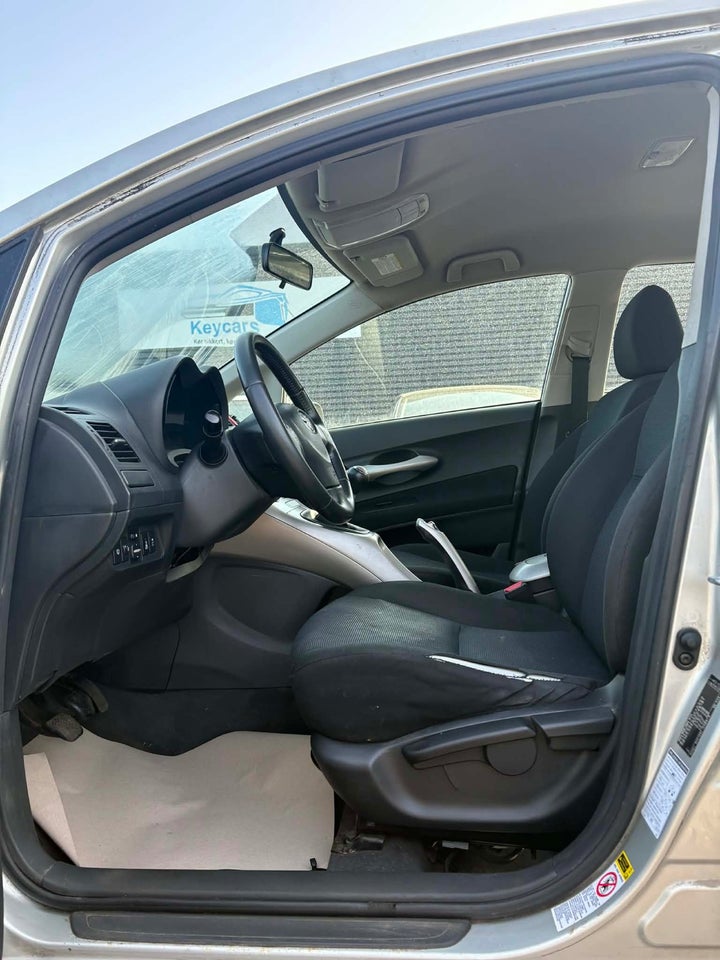 Toyota Auris 1,4 D-4D Luna 5d