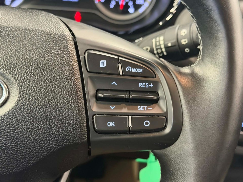 Hyundai i10 1,0 MPi Advanced AMT 5d