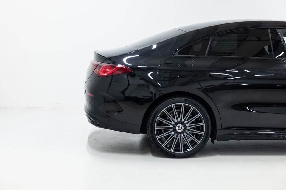 Mercedes CLA250+ electric AMG Premium 4d