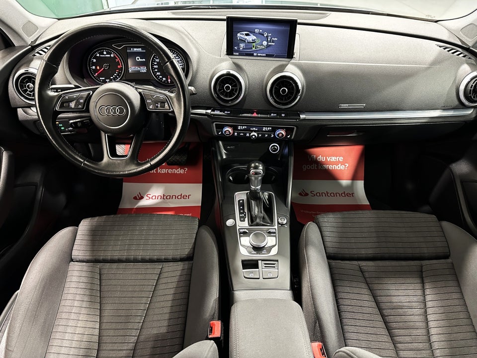Audi A3 35 TFSi Sport Limited S-tr. 4d