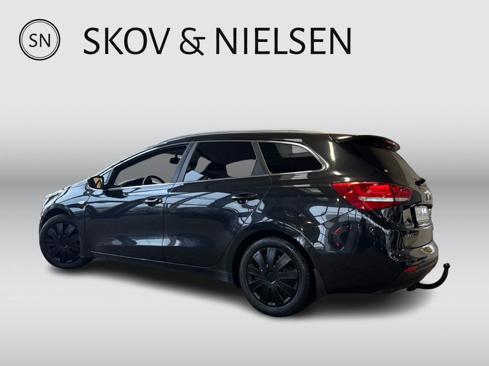 Kia Ceed 1,6 CRDi 136 Attraction SW 5d