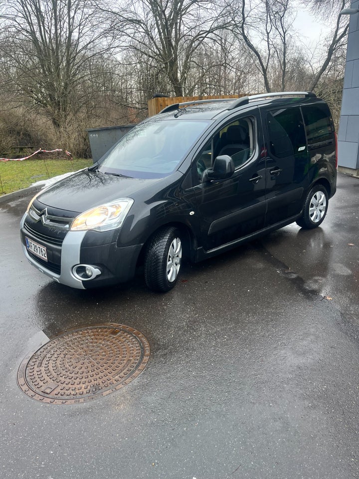 Citroën Berlingo 1,6 HDi 110 XTR 7prs 5d