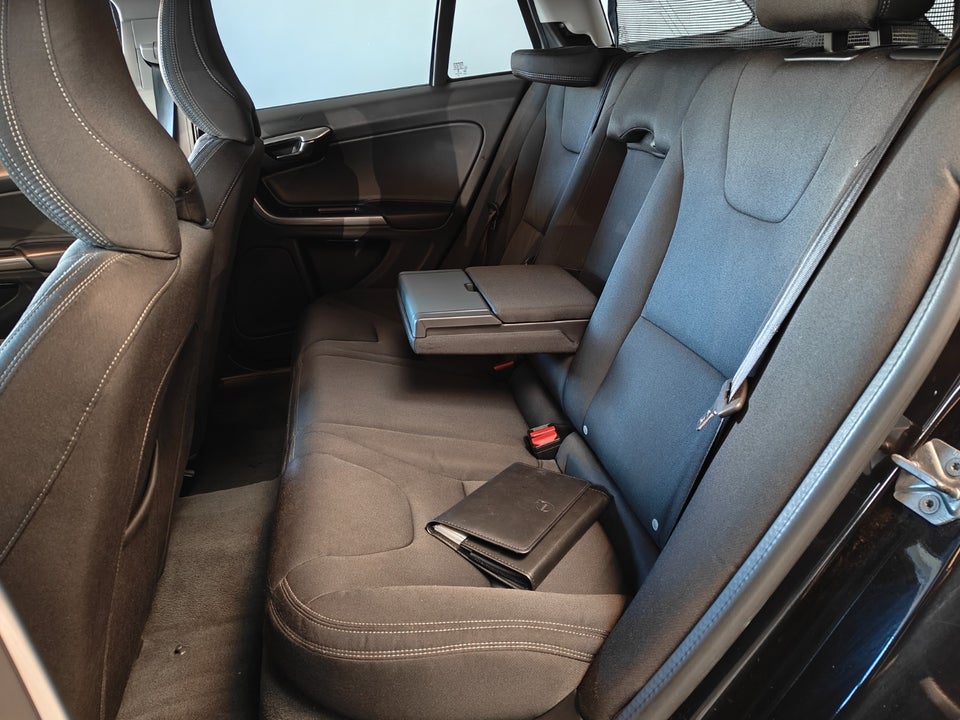 Volvo V60 2,0 D3 150 Kinetic 5d