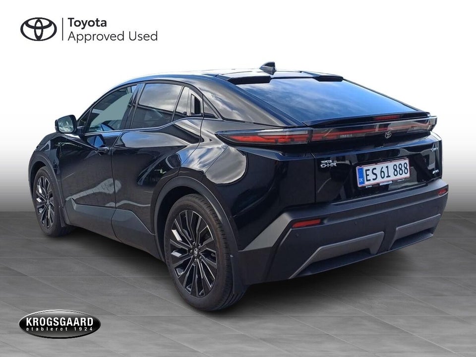 Toyota C-HR+ 77 Executive AWD 5d
