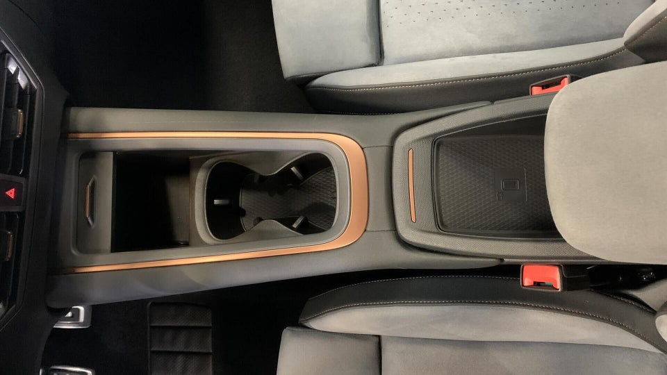 Cupra Born 58 e-Boost Dinamica Pack 5d