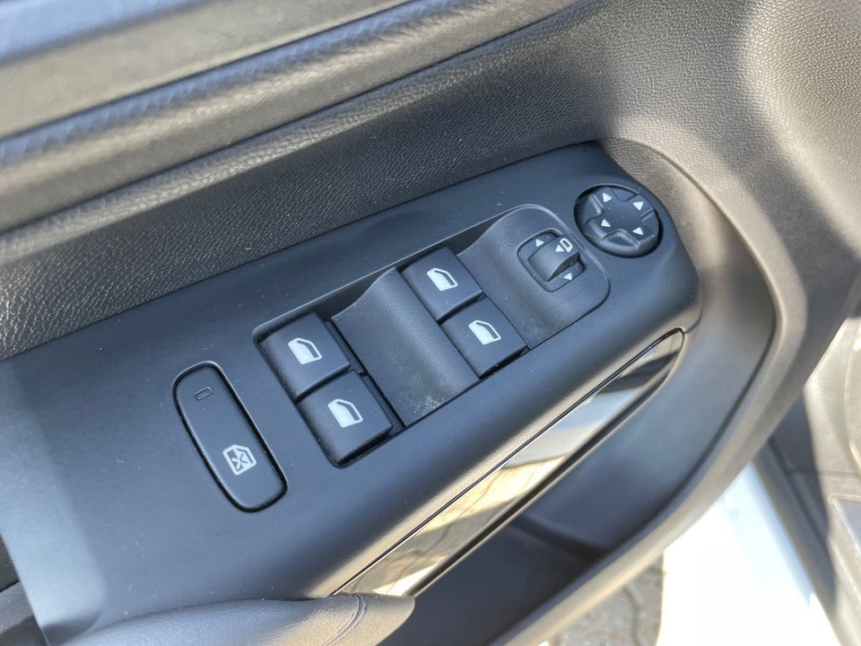 Citroën C5 Aircross 1,6 Hybrid Shine Sport EAT8 5d