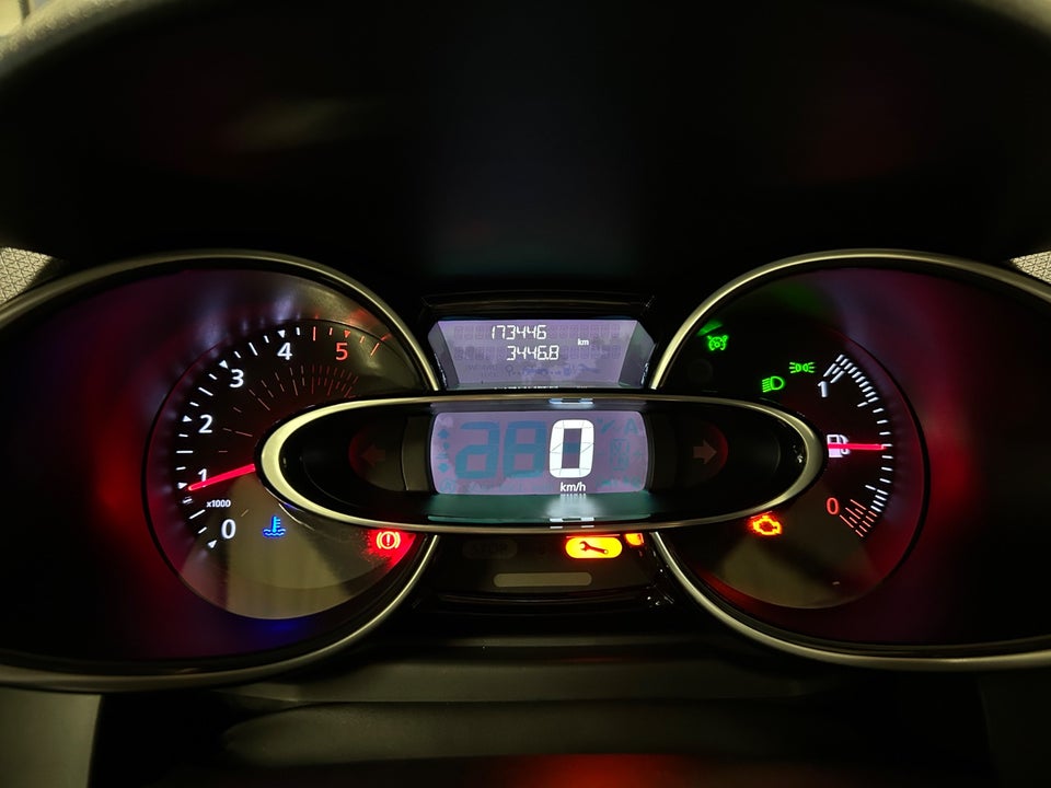 Renault Clio IV 1,5 dCi 90 Zen Sport Tourer 5d