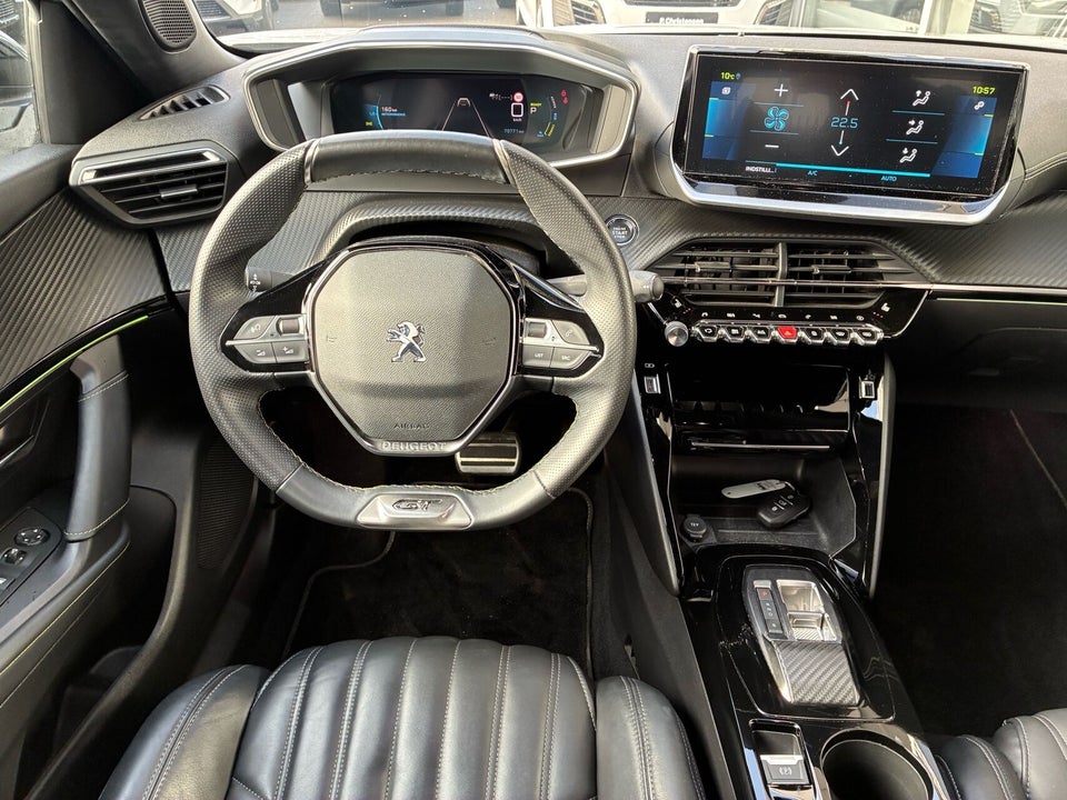 Peugeot e-2008 50 GT 5d