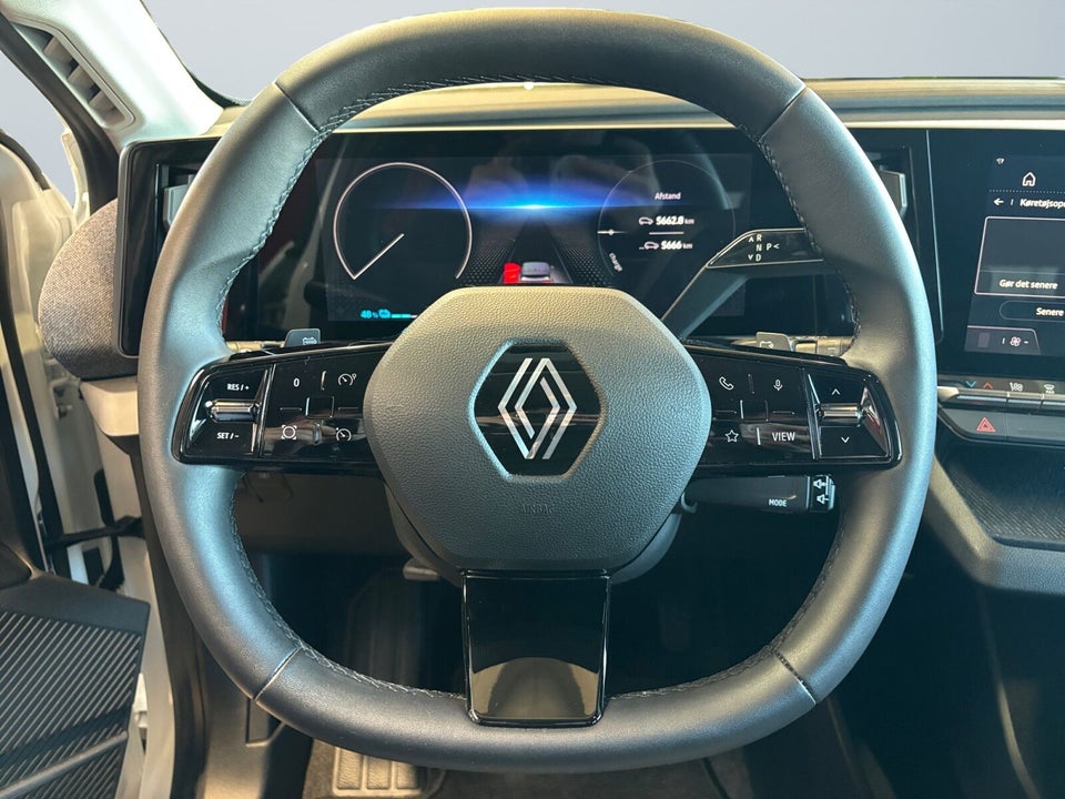 Renault Megane E-Tech 40 Equilibre 5d