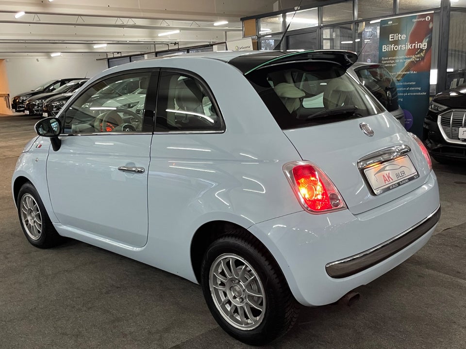 Fiat 500 1,3 MJT 75 Lounge 3d