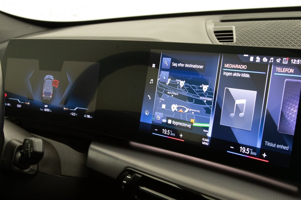 BMW iX1 xDrive30 M-Sport 5d