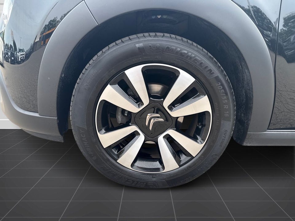 Citroën C3 1,2 PureTech 83 Sport+ 5d