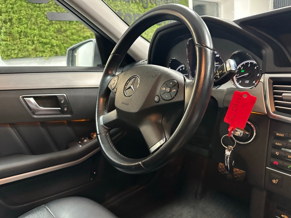Mercedes E350 3,0 CDi stc. aut. BE 5d