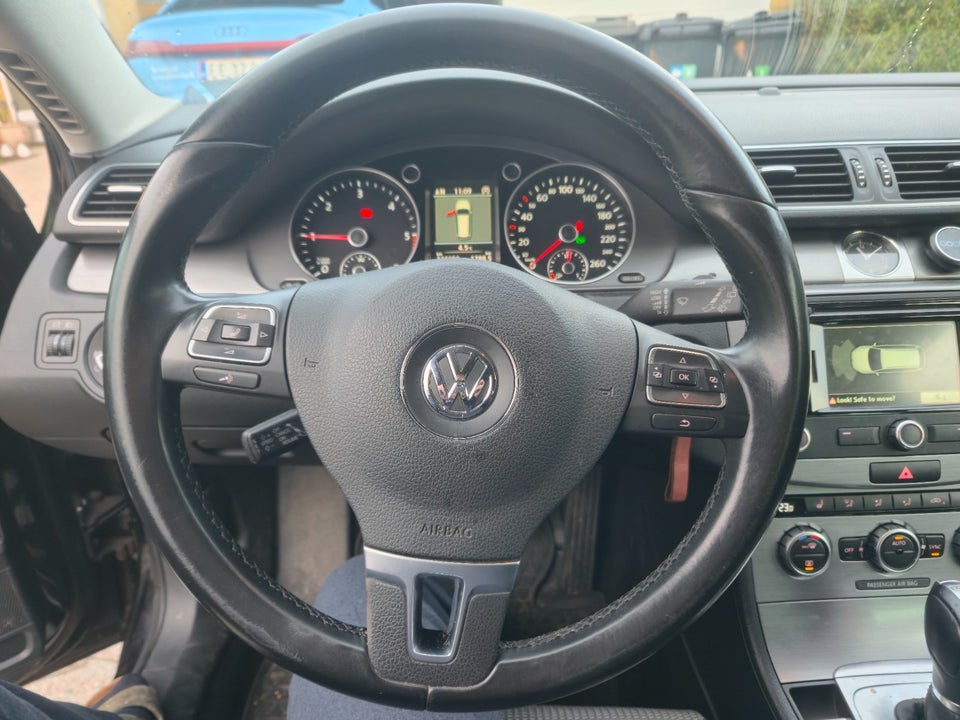 VW Passat 2,0 TDi 140 Comfortline Variant BMT 5d