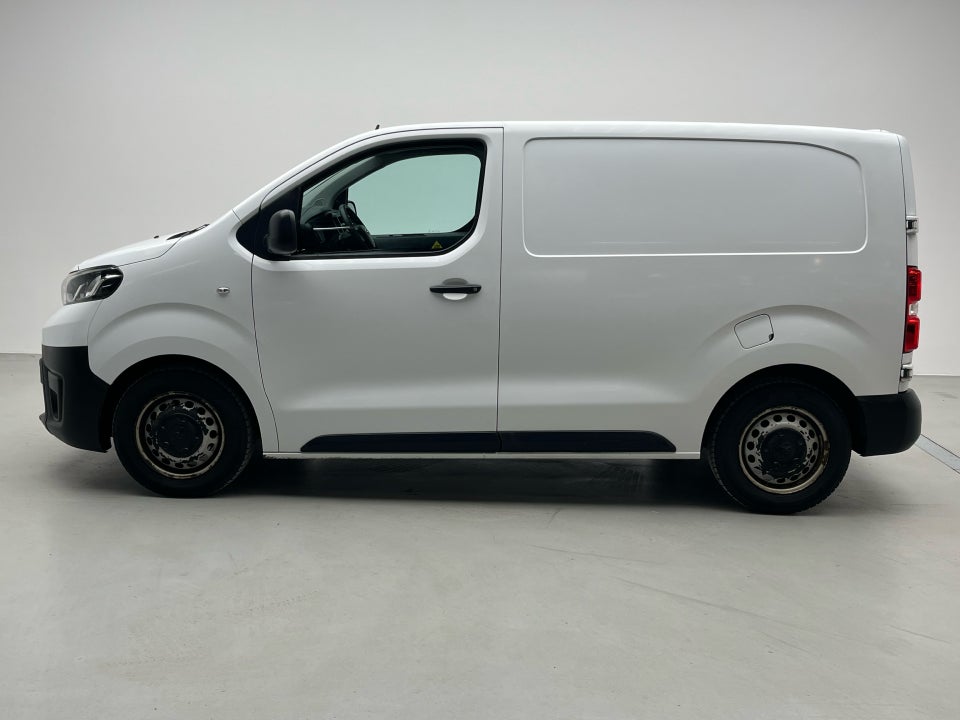Toyota ProAce 1,6 D 95 Compact Base 5d