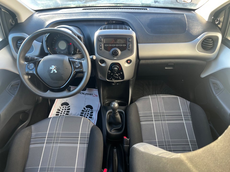 Peugeot 108 1,0 e-VTi 69 Allure 5d