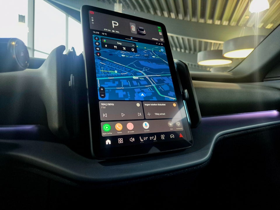 Volvo EX30 Extended Range Plus 5d